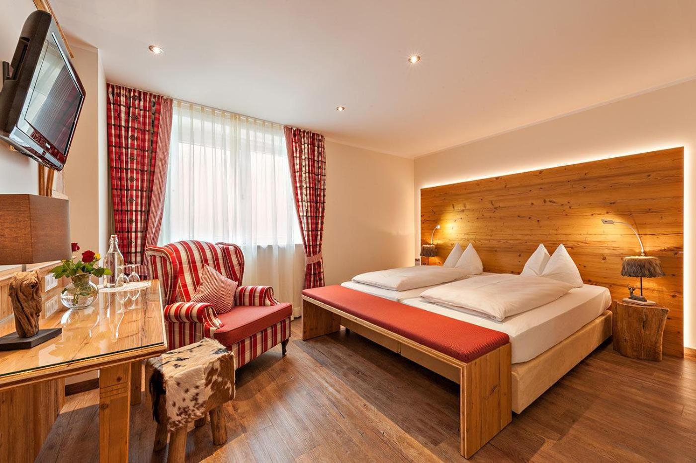 Hotel Schaefflerwirt آشايم المظهر الخارجي الصورة