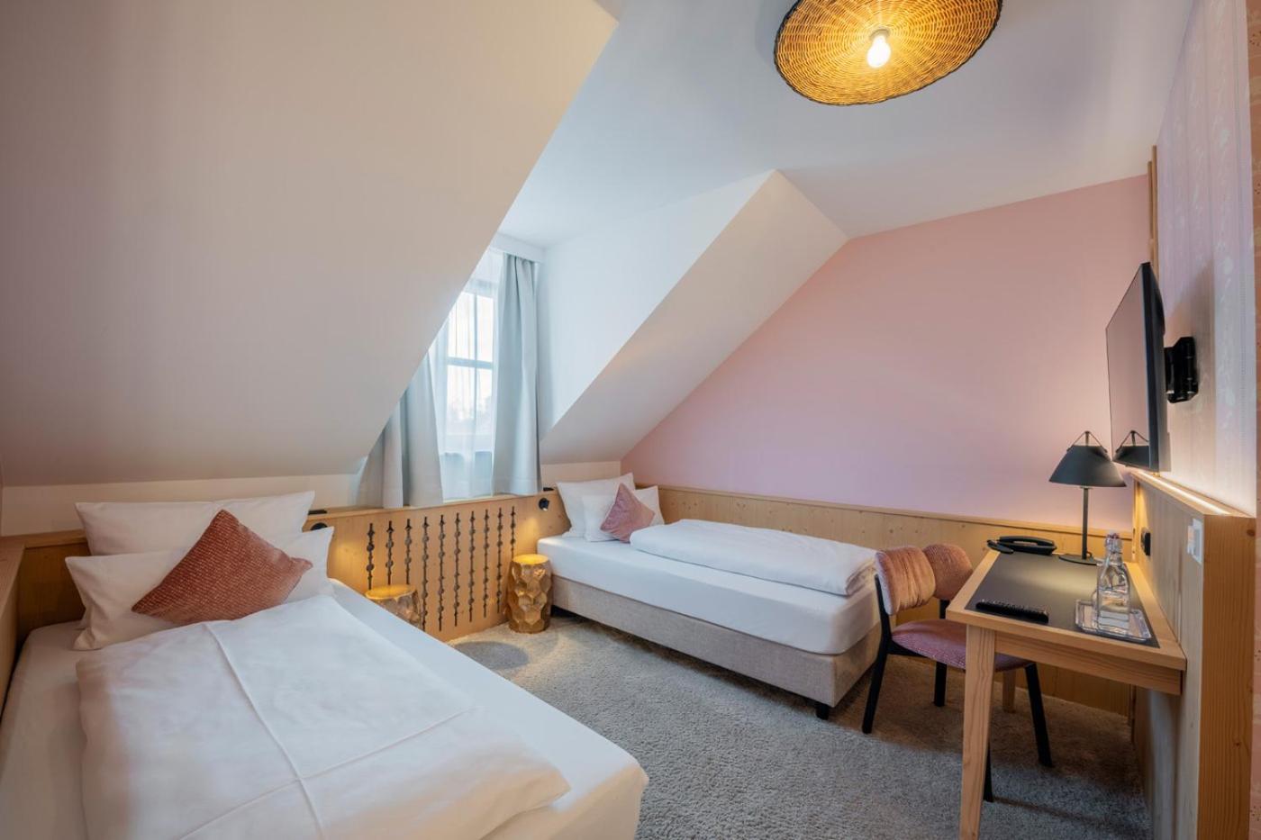 Hotel Schaefflerwirt آشايم المظهر الخارجي الصورة